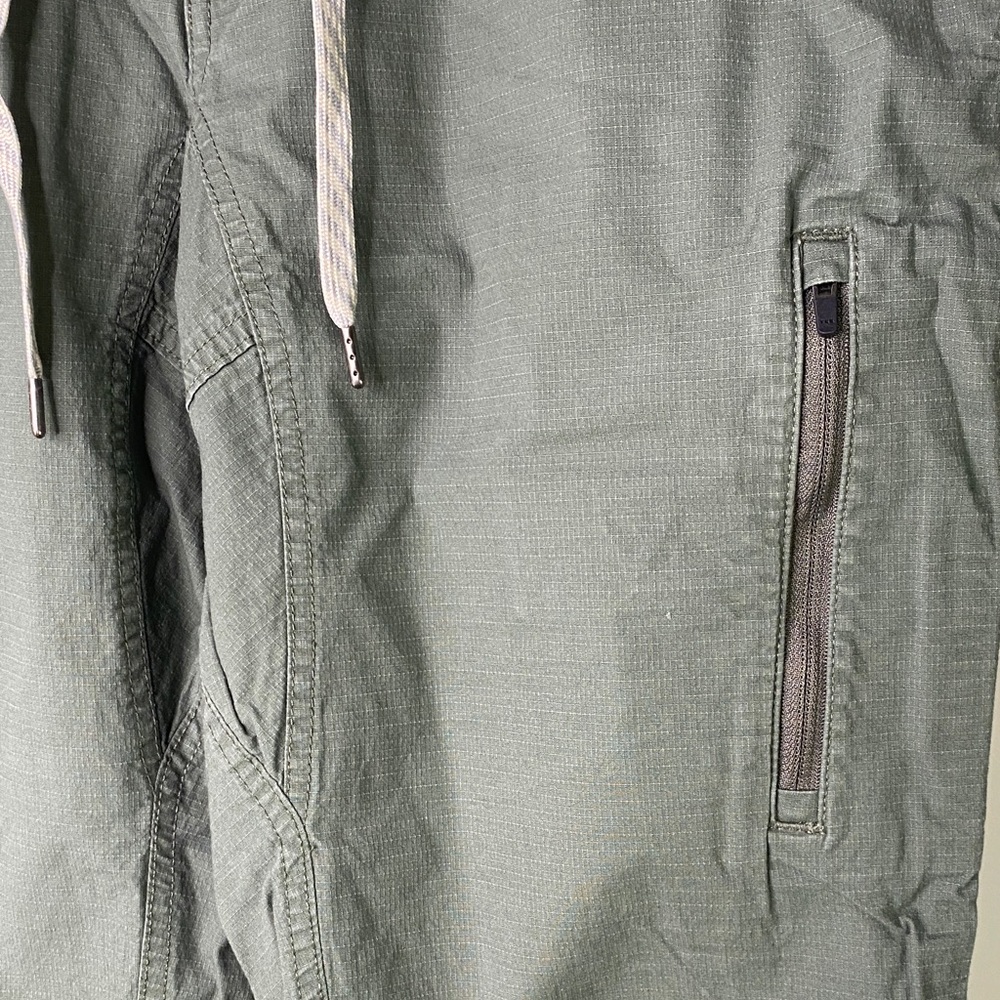 Vuori Rip Stop Men's Green Joggers Size Large - Picture 4 of 9